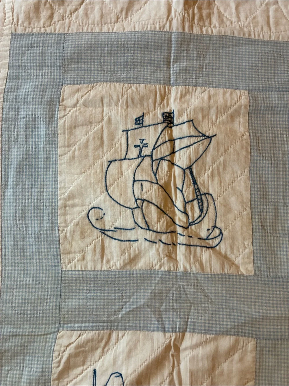 Antique quilt Mayflower